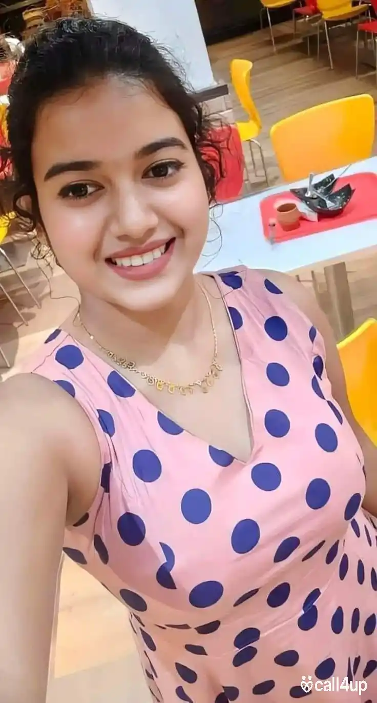 Priya  vip escort service college girls available
